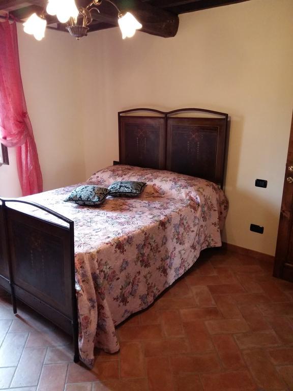 Agriturismo Il Melo Valfabbrica Exterior foto
